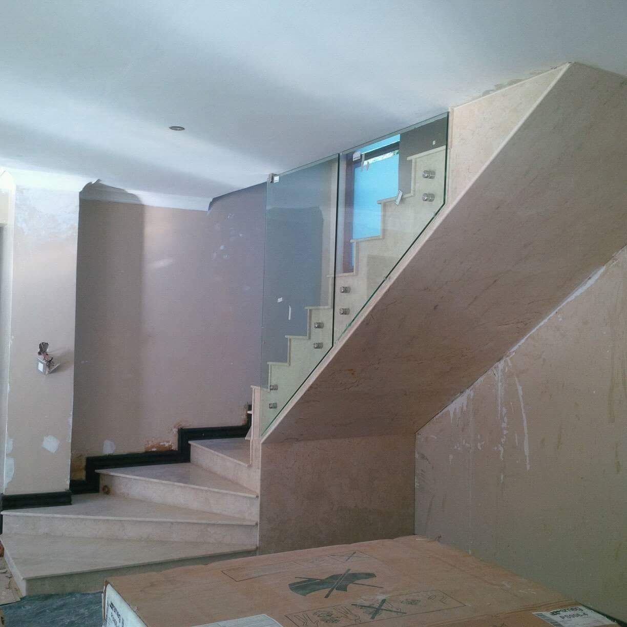 Example image: terrace balustrade